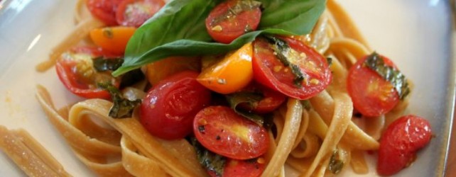 Cooking on a Budget: Free Recipe for Grape Tomato Pasta